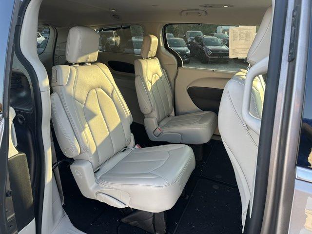 used 2017 Chrysler Pacifica car, priced at $15,990