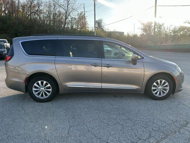 used 2017 Chrysler Pacifica car, priced at $15,990