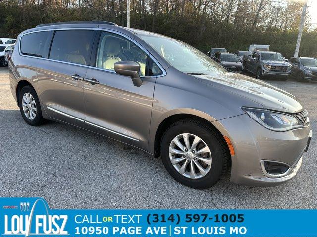 used 2017 Chrysler Pacifica car, priced at $15,990