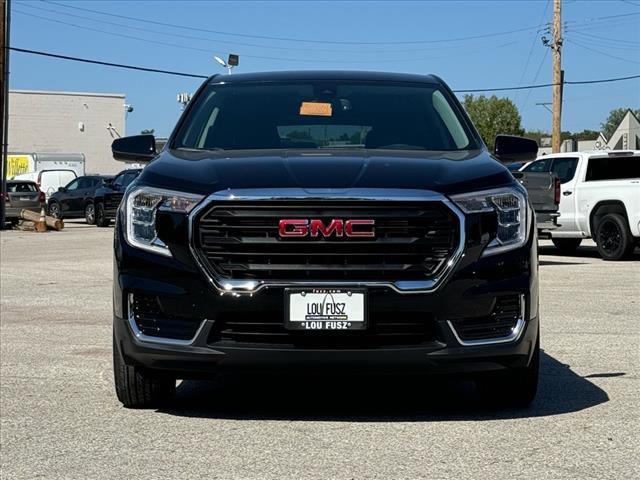 new 2024 GMC Terrain car, priced at $25,702