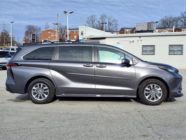 used 2022 Toyota Sienna car, priced at $35,816