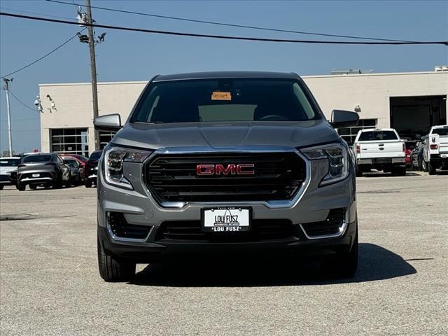 new 2024 GMC Terrain car, priced at $24,725