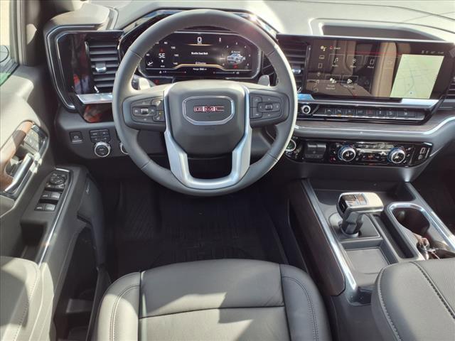 new 2025 GMC Sierra 1500 car, priced at $58,470