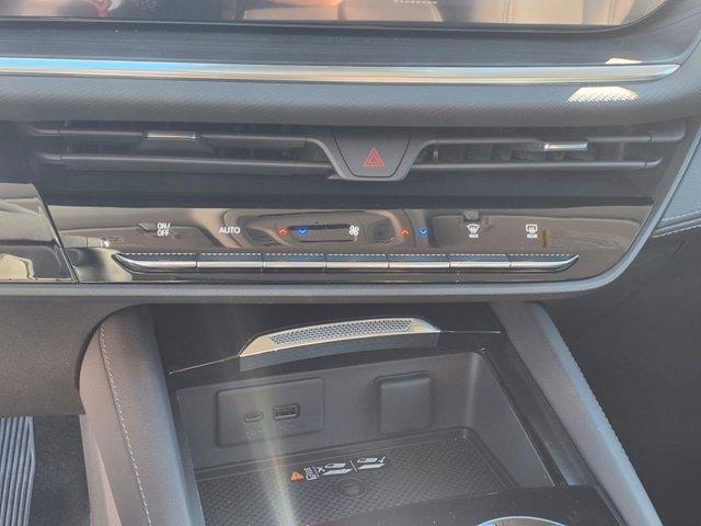 new 2025 Buick Envision car, priced at $37,518