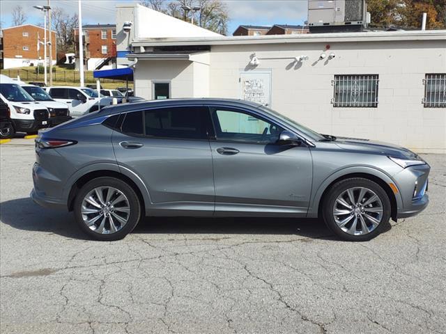 new 2025 Buick Envista car, priced at $30,503