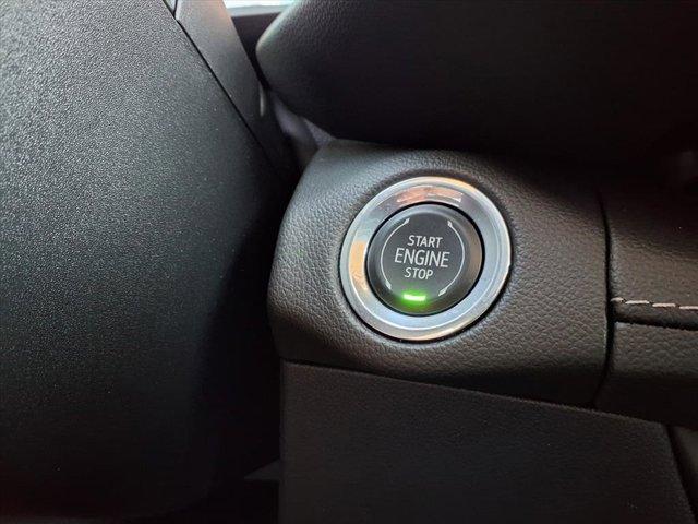 used 2022 Buick Envision car, priced at $22,576