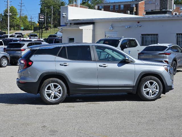 new 2024 GMC Terrain car, priced at $25,337