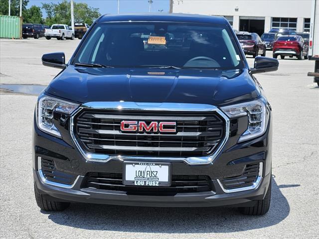 new 2024 GMC Terrain car, priced at $26,015