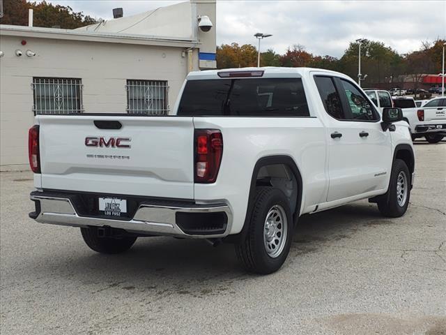 new 2025 GMC Sierra 1500 car, priced at $42,700