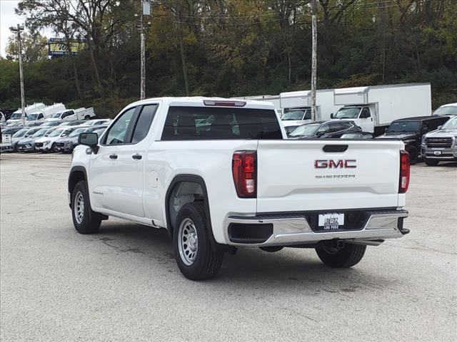 new 2025 GMC Sierra 1500 car, priced at $42,700