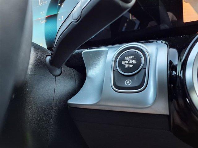 used 2022 Mercedes-Benz GLB 250 car, priced at $26,962