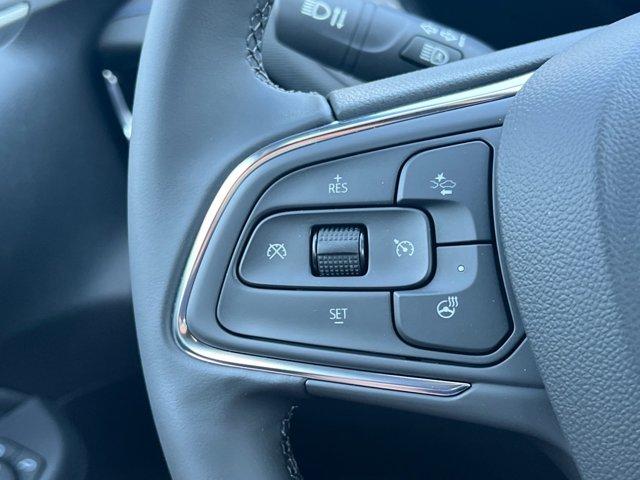 new 2025 Buick Envista car, priced at $28,061
