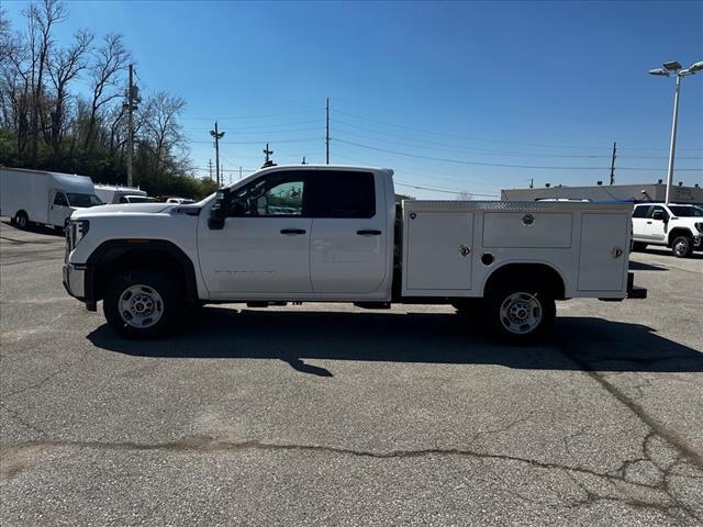 new 2024 GMC Sierra 2500 car, priced at $53,353