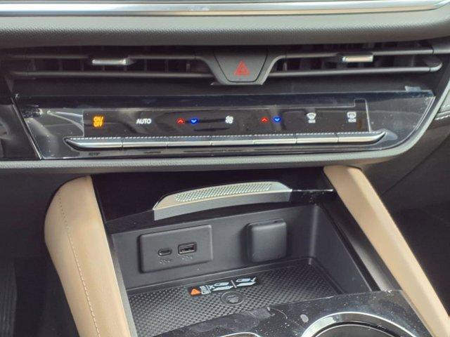 new 2025 Buick Envision car, priced at $37,518