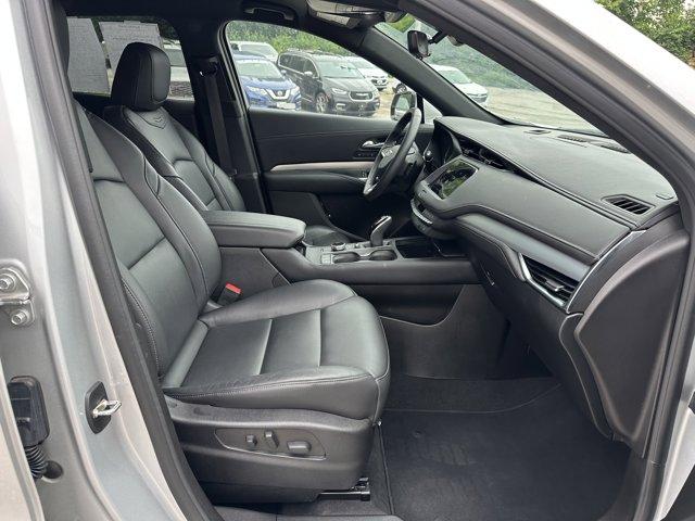 used 2022 Cadillac XT4 car, priced at $31,281