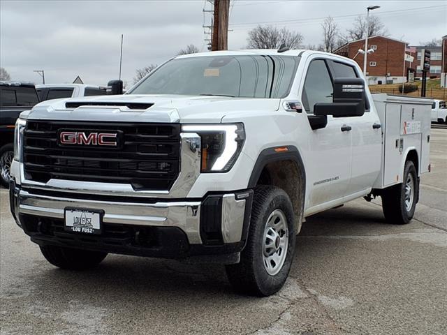 new 2024 GMC Sierra 3500 car, priced at $81,652