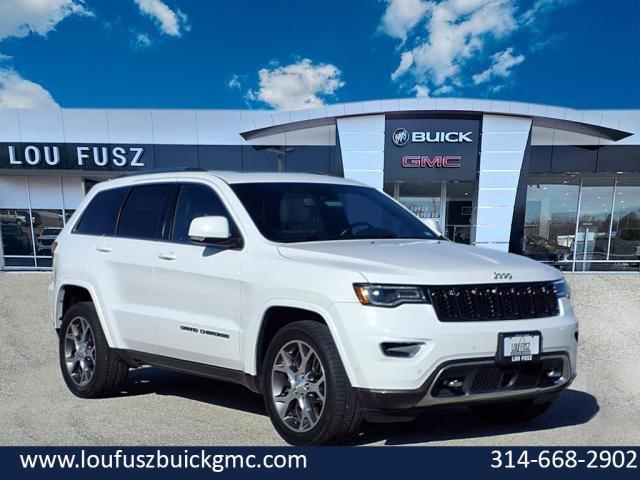 used 2018 Jeep Grand Cherokee car, priced at $19,121