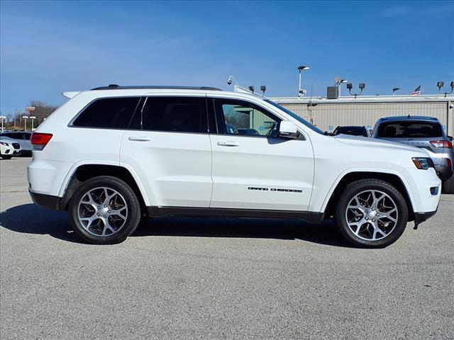 used 2018 Jeep Grand Cherokee car, priced at $19,121