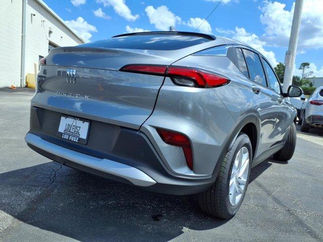 new 2025 Buick Envista car, priced at $24,283