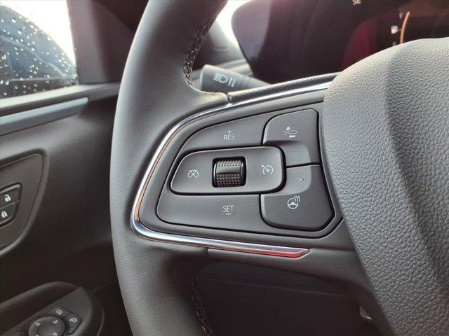 new 2025 Buick Envista car, priced at $26,151
