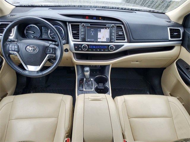 used 2018 Toyota Highlander car, priced at $22,427