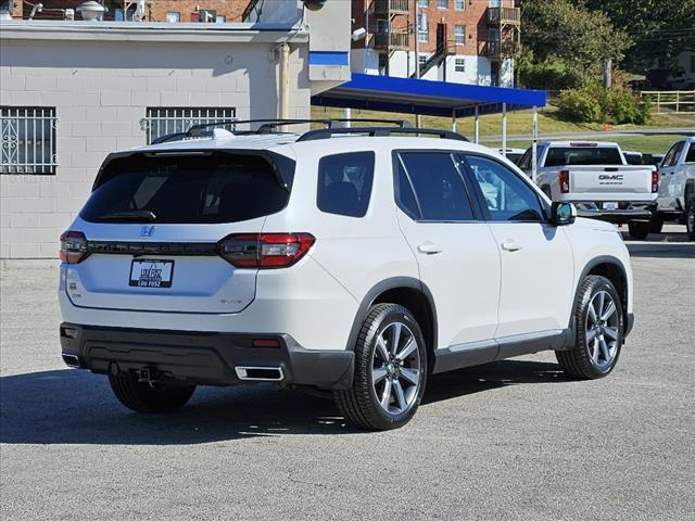 used 2023 Honda Pilot car, priced at $42,592