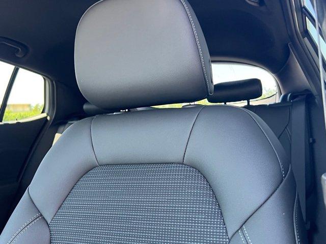 new 2025 Buick Envista car, priced at $24,658