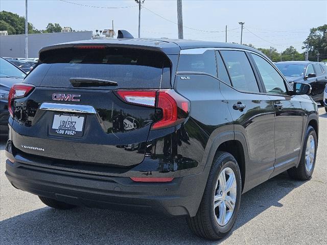 new 2024 GMC Terrain car, priced at $25,075