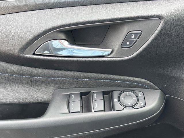 new 2025 Buick Envista car, priced at $26,023