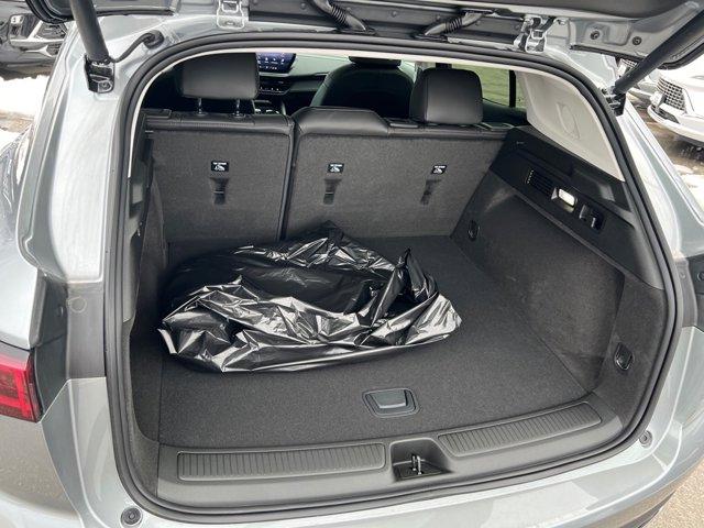 new 2025 Buick Envision car, priced at $37,991