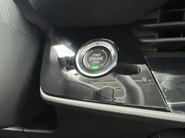 new 2025 Buick Envision car, priced at $37,991