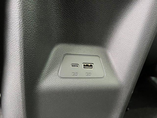 new 2025 Buick Envision car, priced at $37,991