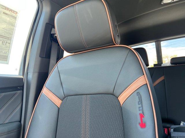 new 2025 GMC Canyon car, priced at $42,656