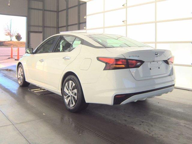 used 2022 Nissan Altima car