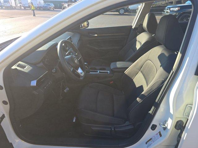 used 2022 Nissan Altima car