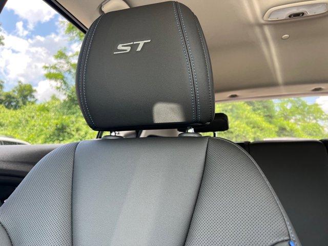 new 2026 Buick Encore GX car, priced at $25,975