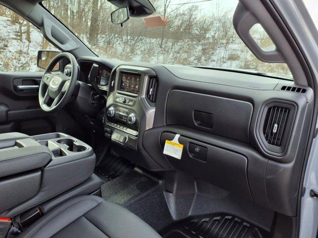 new 2025 GMC Sierra 1500 car, priced at $42,945