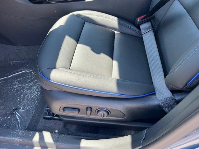 new 2025 Buick Envista car, priced at $27,285