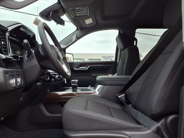 new 2025 GMC Sierra 1500 car, priced at $57,567