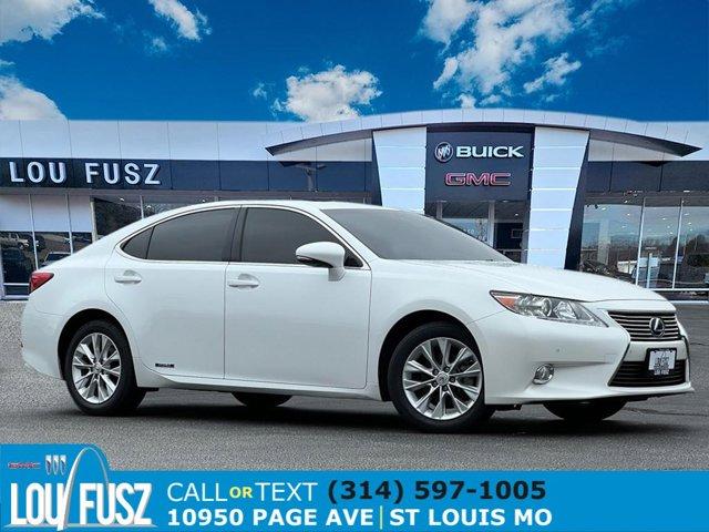used 2013 Lexus ES 300h car, priced at $15,973