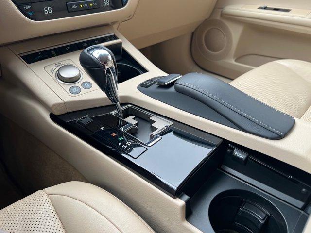 used 2013 Lexus ES 300h car, priced at $14,706