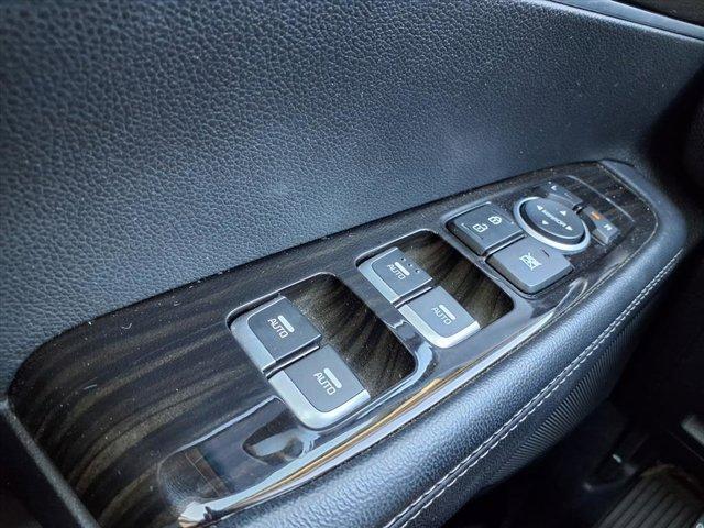 used 2020 Kia Sorento car, priced at $15,951