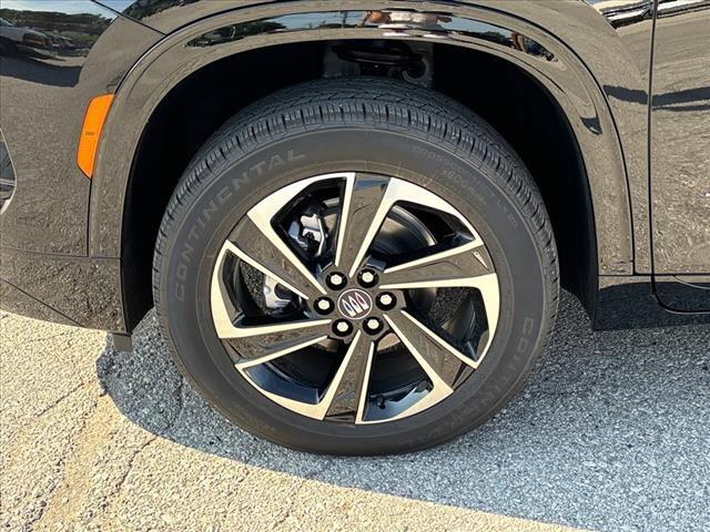 new 2025 Buick Enclave car, priced at $50,429