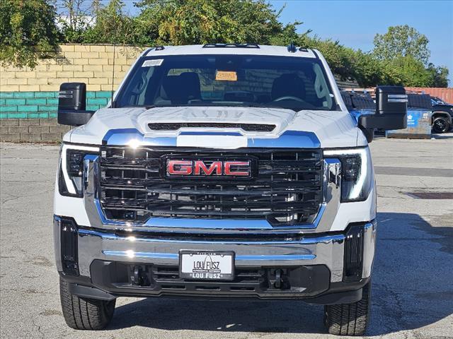 new 2025 GMC Sierra 2500 car, priced at $55,880