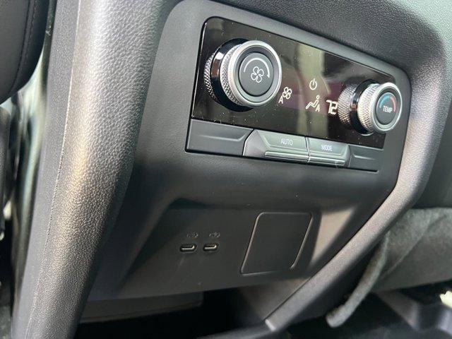 new 2025 Buick Enclave car, priced at $44,229