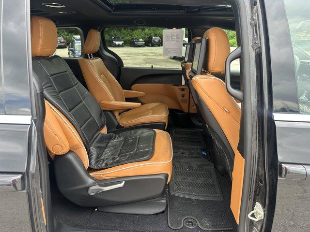 used 2021 Chrysler Pacifica car, priced at $33,963