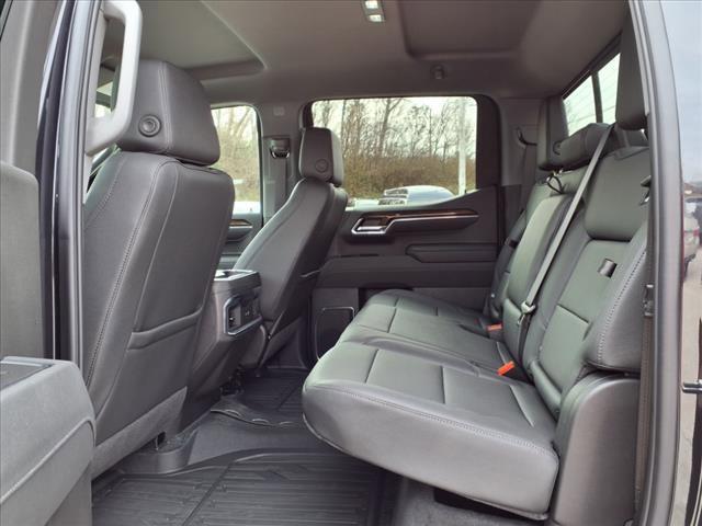 new 2025 GMC Sierra 1500 car, priced at $58,656