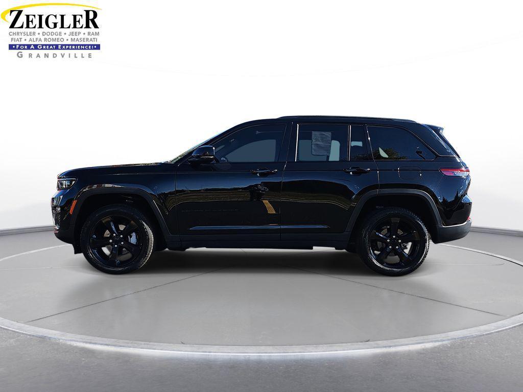 used 2023 Jeep Grand Cherokee car, priced at $34,900