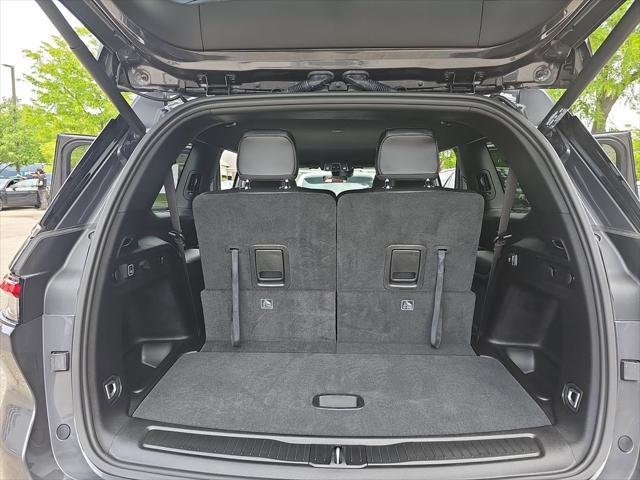 new 2025 Jeep Grand Cherokee L car, priced at $42,722