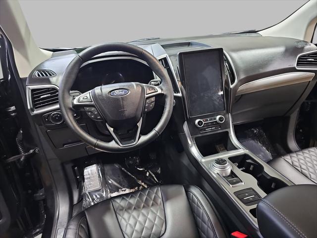 used 2024 Ford Edge car, priced at $26,900